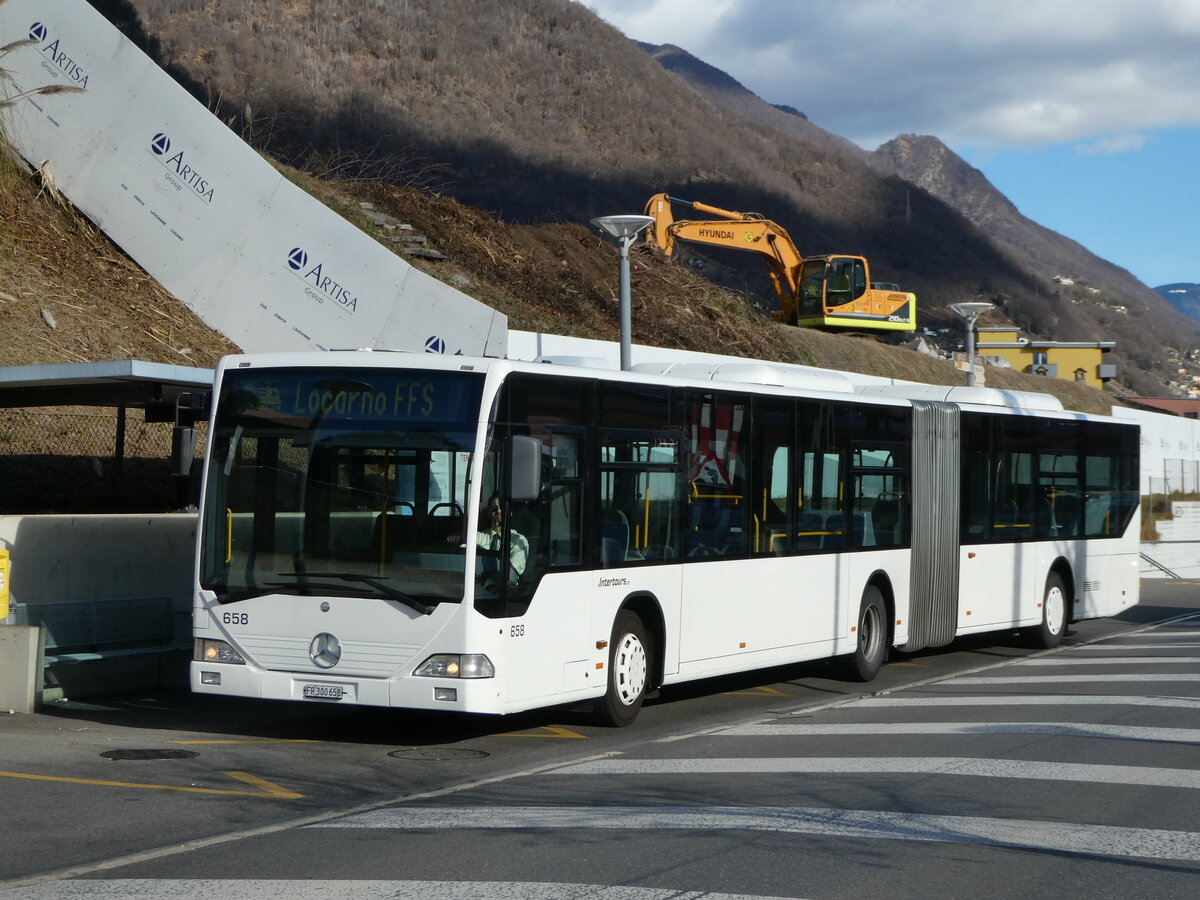 (245'819) - Intertours, Domdidier - Nr. 658/FR 300'658 - Mercedes (ex Nr. 206; ex VZO Grningen Nr. 51) am 4. Februar 2023 beim Bahnhof Tenero