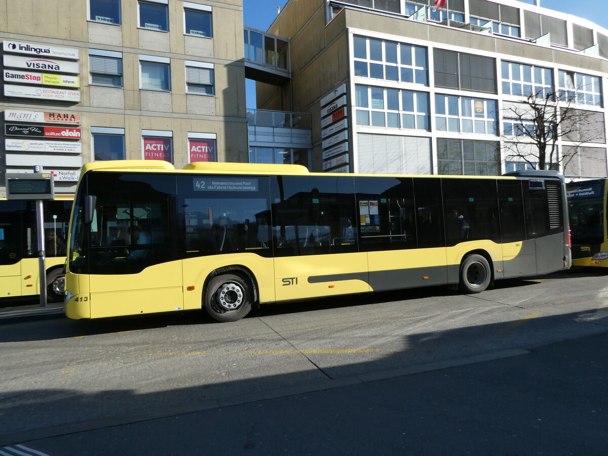 (245'991) - STI Thun - Nr. 413/BE 851'413 - Mercedes am 10. Februar 2023 beim Bahnhof Thun