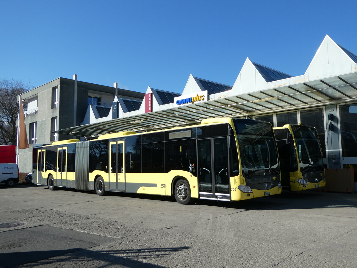 (246'075) - STI Thun - Nr. 706/BE 818'706 - Mercedes am 12. Februar 2023 in Thun, Garage