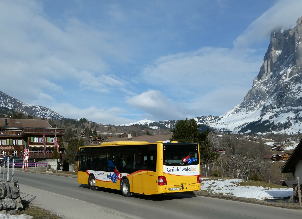 (246'272) - Grindelwaldbus, Grindelwald - Nr. 20/BE 349'361 - MAN/Gppel am 17. Februar 2023 in Grindelwald, Alpenblick