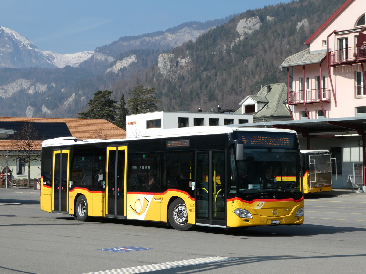 (246'793) - PostAuto Bern - BE 610'540/PID 11'404 - Mercedes am 2. Mrz 2023 beim Bahnhof Meiringen