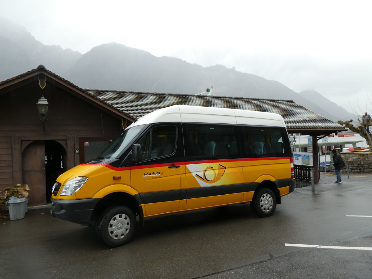 (247'092) - TSB Seelisberg - UR 1303/PID 4836 - Mercedes (ex Schnider, Schüpfheim) am 10. März 2023 in Treib, Schiffstation