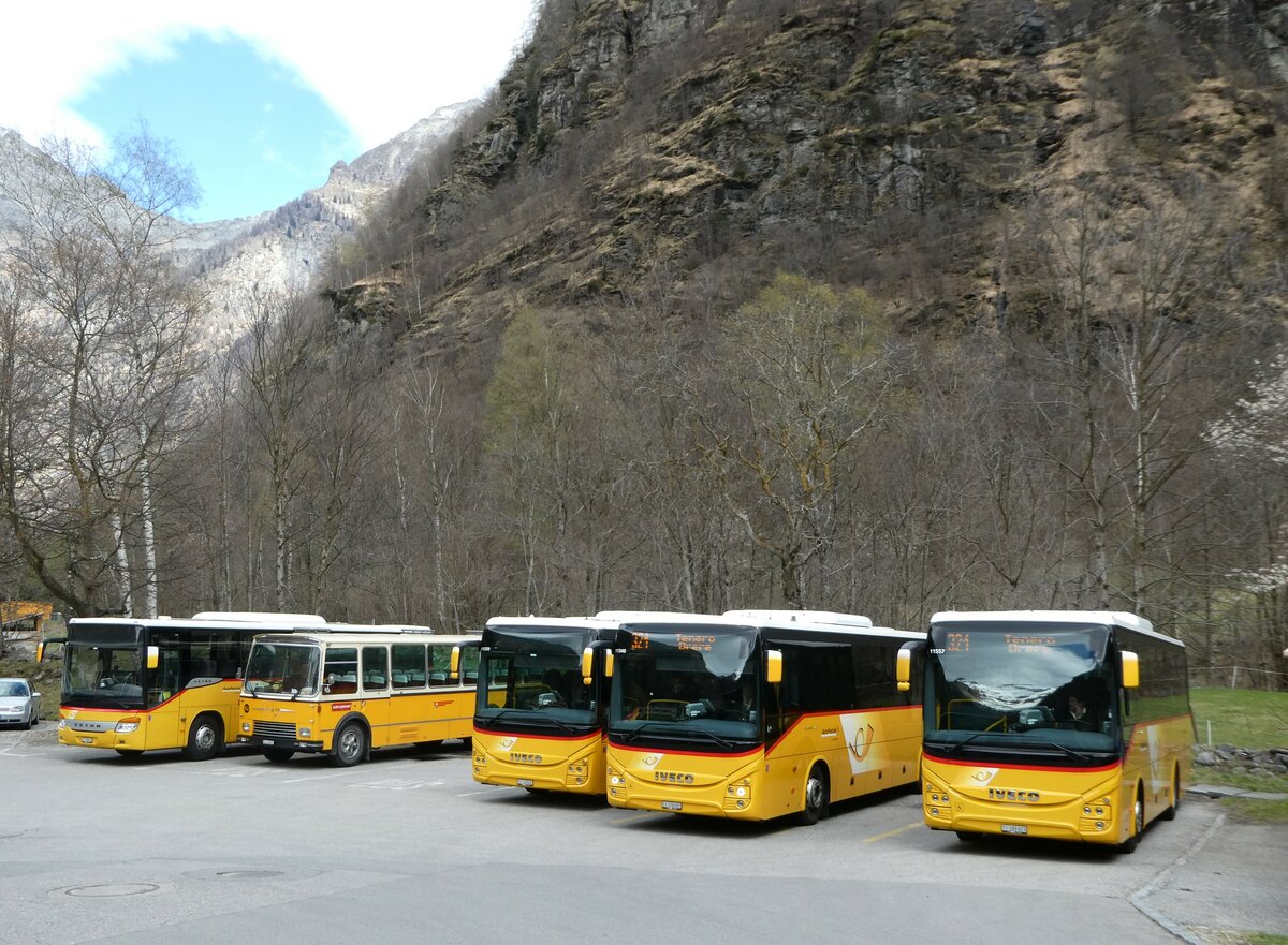 (248'717) - Chiesa, Riazzino - TI 47'240/PID 11'339 + TI 176'092/PID 11'340 + TI 189'693/PID 11'557 - Iveco am 16. April 2023 in Sonogno