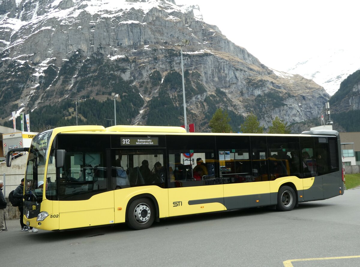 (249'227) - STI Thun - Nr. 502/BE 809'502 - Mercedes am 28. April 2023 beim Bahnhof Grindelwald