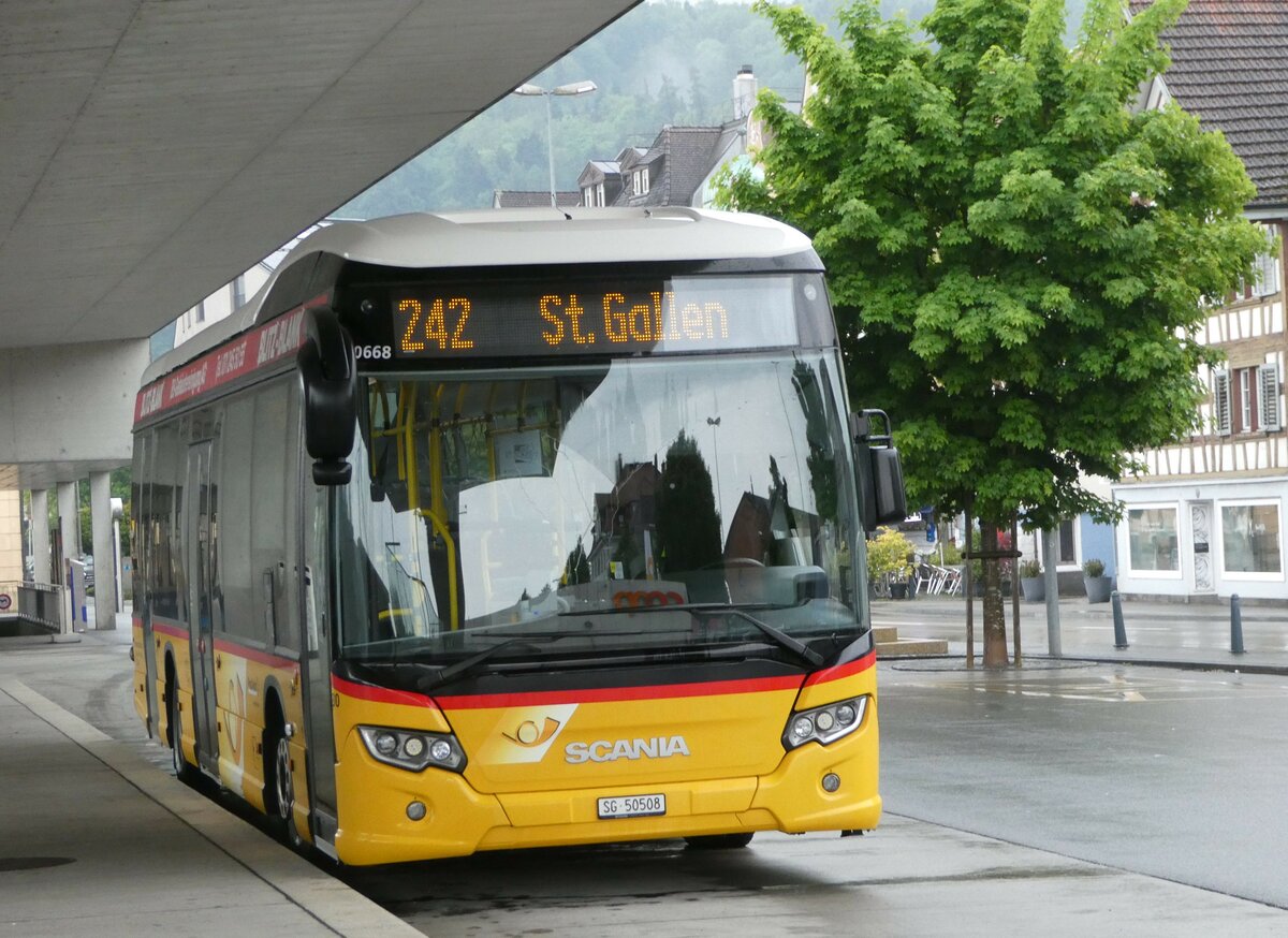 (250'125) - Schwizer, Goldach - Nr. 30/SG 50'508/PID 10'668 - Scania am 16. Mai 2023 beim Bahnhof Rheineck