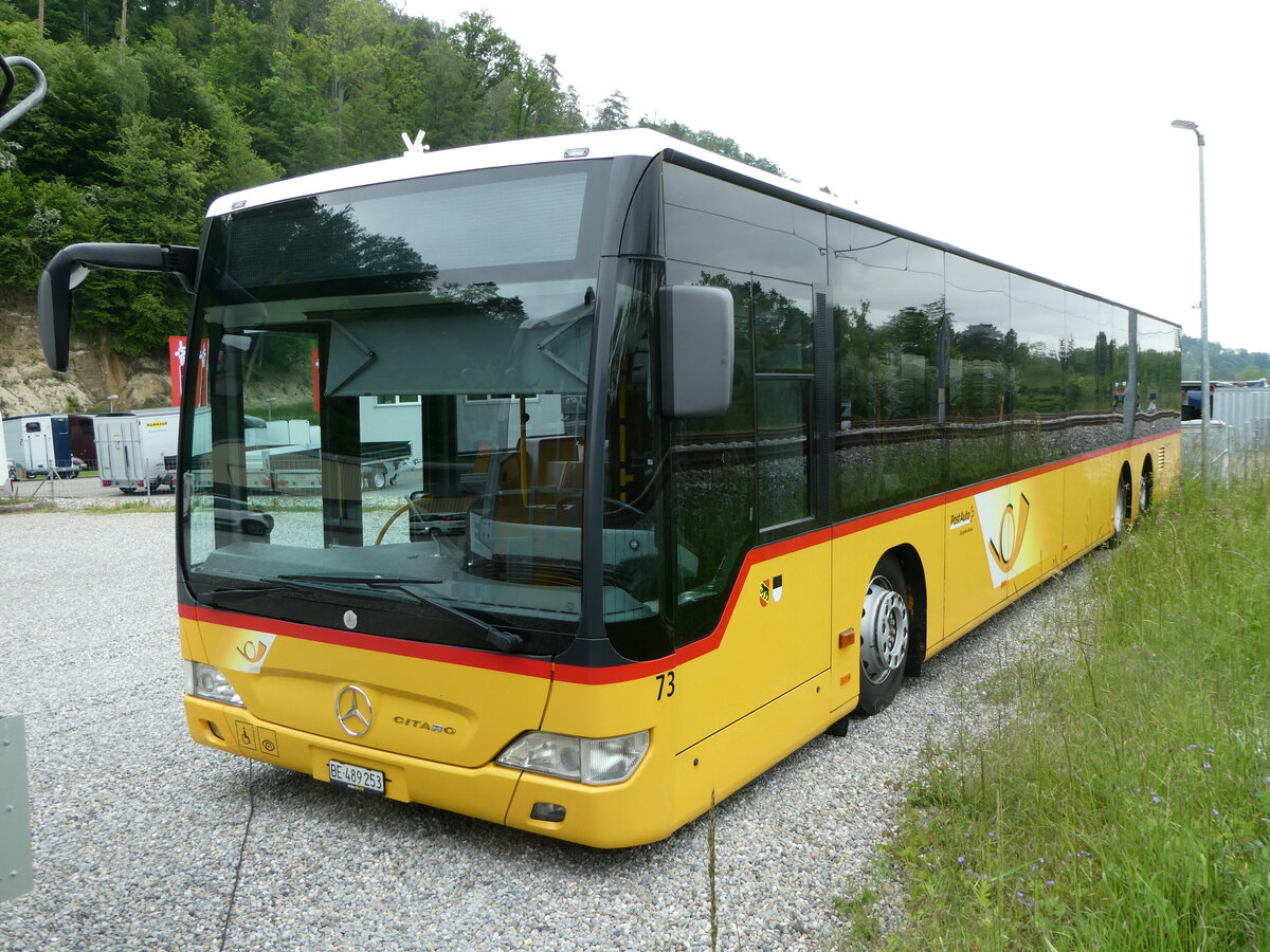 (250'283) - PostAuto Bern - Nr. 73/BE 489'253/PID 5066 - Mercedes (ex PostAuto Zentralschweiz Nr. 73; ex PostAuto Zentralschweiz Nr. 22; ex Thepra, Stans Nr. 22) am 20. Mai 2023 in Laupen, Garage