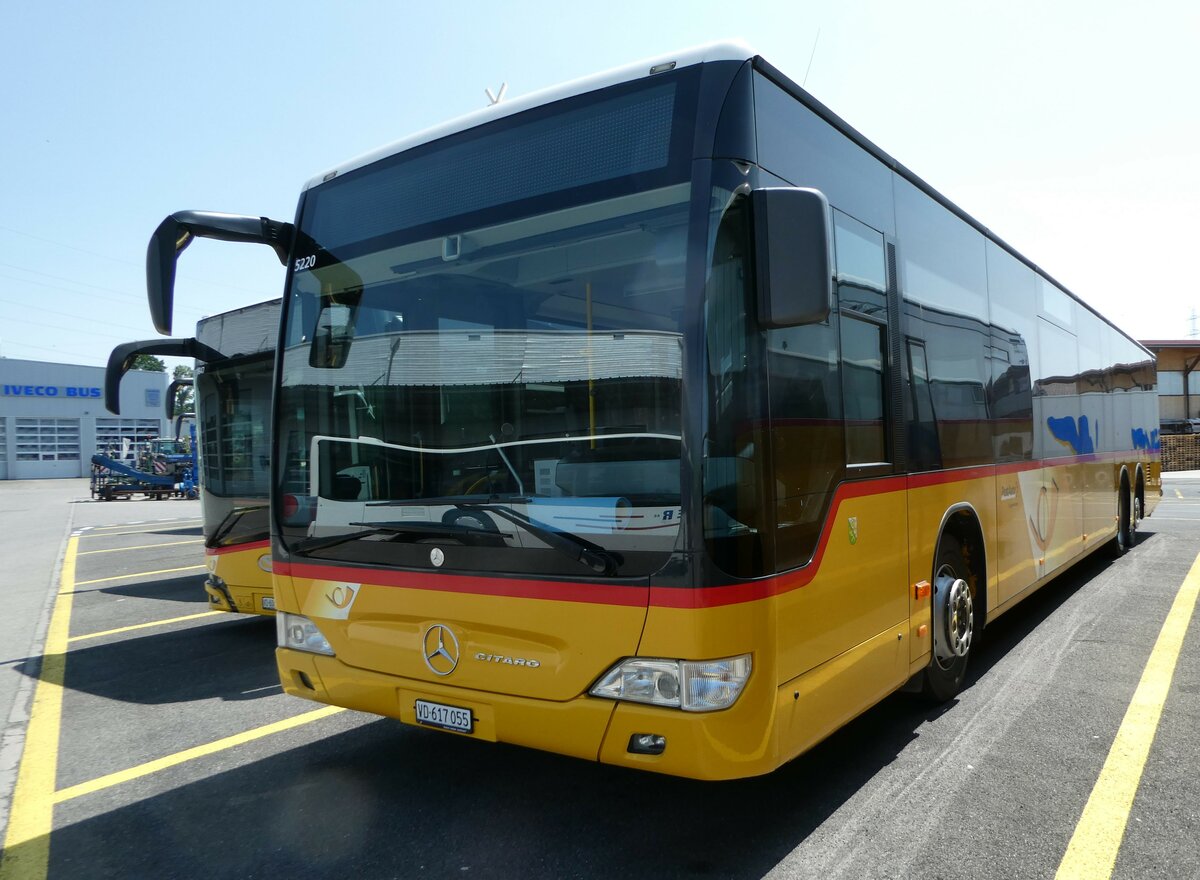 (250'714) - CarPostal Ouest - VD 617'055/PID 5220 - Mercedes (ex PostAuto Ostschweiz; ex PostAuto Ostschweiz Nr. 8) am 29. Mai 2023 in Kerzers, Interbus