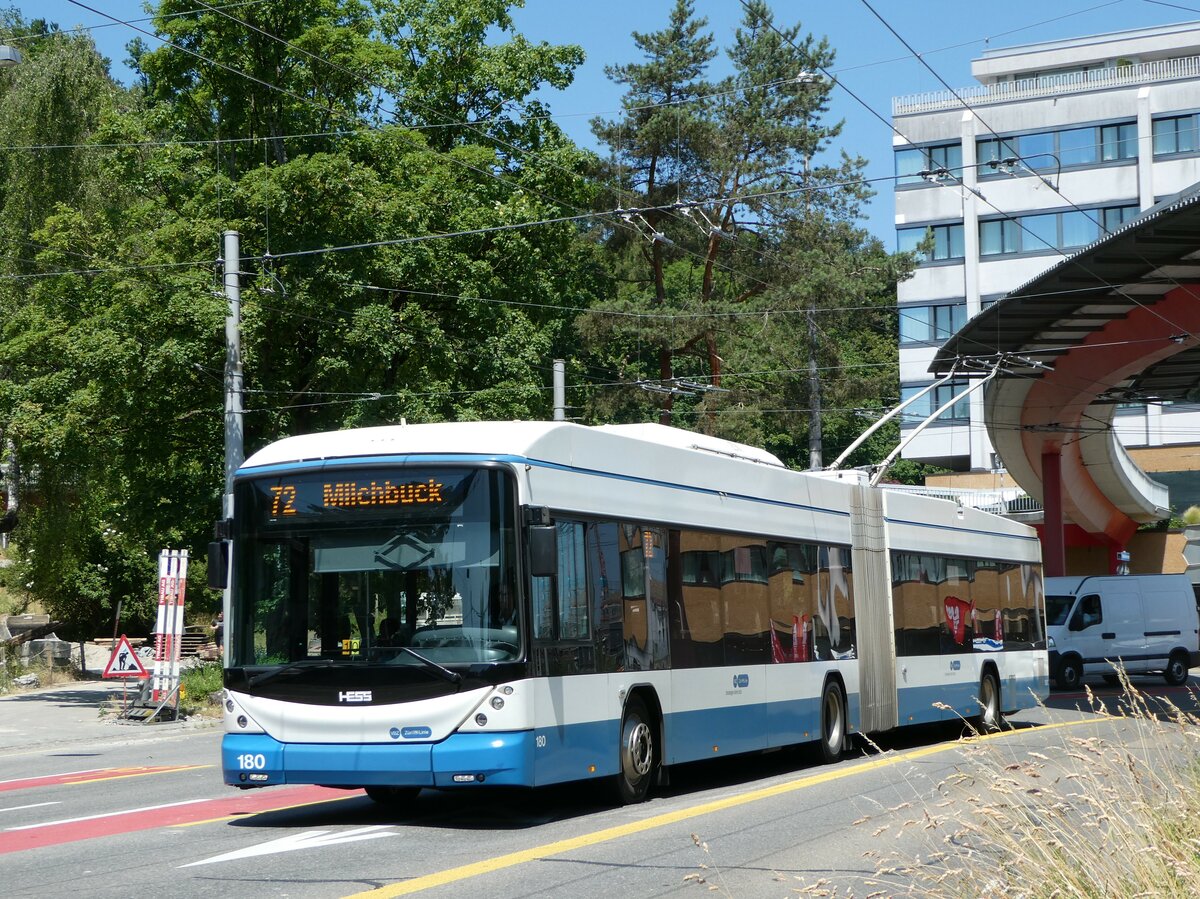 (251'452) - VBZ Zrich - Nr. 180 - Hess/Hess Gelenktrolleybus am 13. Juni 2023 in Zrich, Bucheggplatz