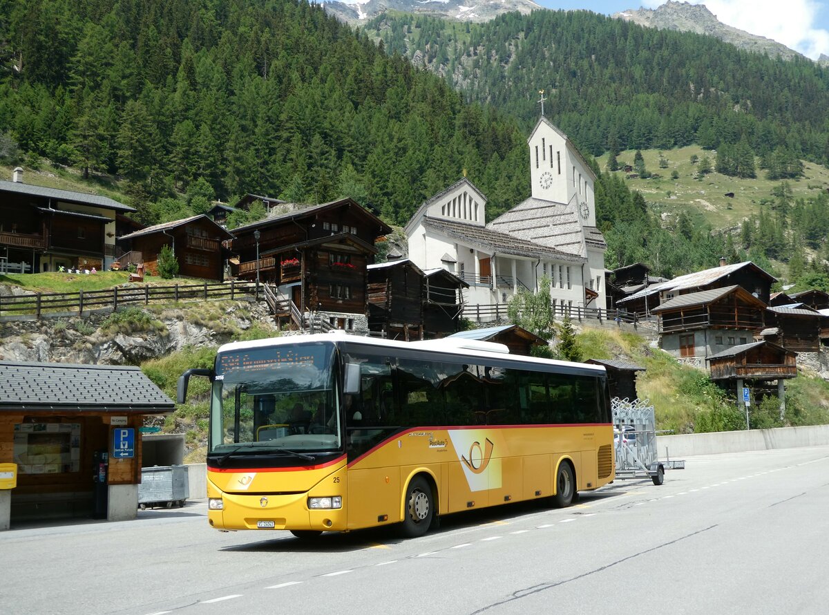 (252'113) - Jaggi, Kippel - Nr. 25/VS 24'043/PID 5056 - Irisbus am 26. Juni 2023 in Blatten (Ltschen), Dorf