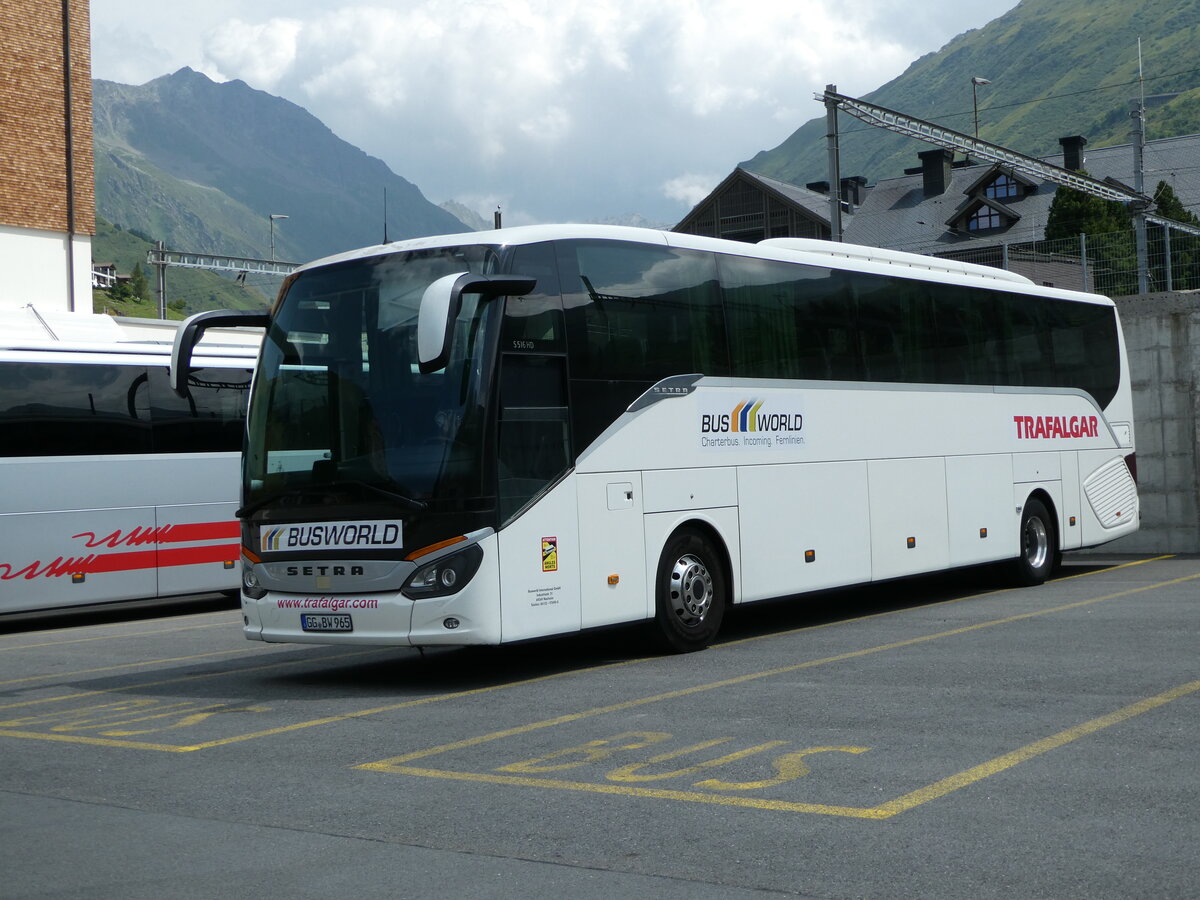 (252'901) - Aus Deutschland: Busworld International, Nauheim - GG-BW 965 - Setra am 23. Juli 2023 in Andermatt, Bahnhofplatz