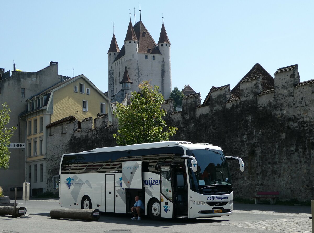 (254'165) - Aus Holland: Heijthuijzen, Elsloo - Nr. 80/68-BHB-1 - Volvo am 23. August 2023 in Thun, Berntorplatz