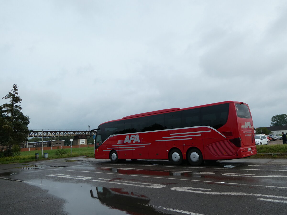 (254'433) - Aus der Schweiz: AFA Adelboden - Nr. 16/BE 21'181 - Setra am 31. August 2023 in Peenemnde, Hafen