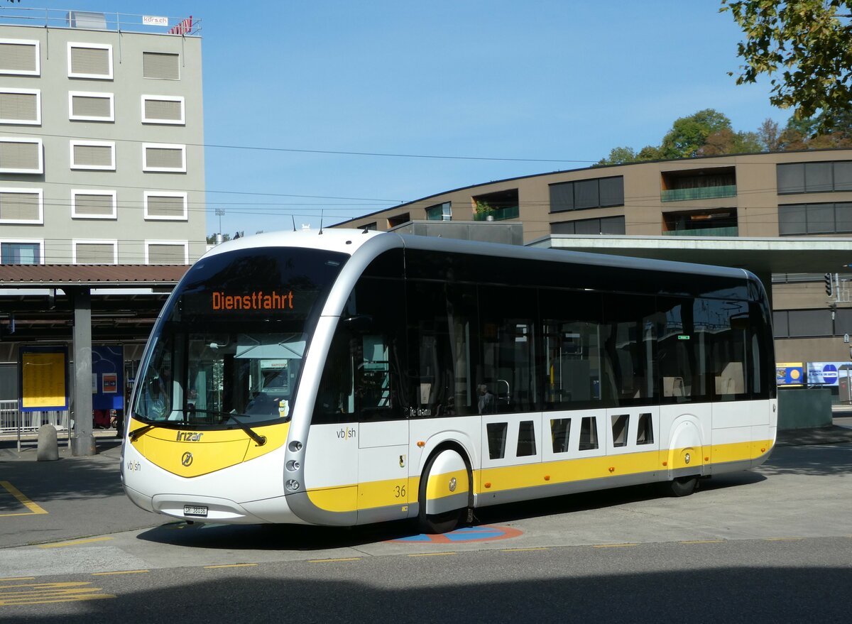 (255'261) - VBSH Schaffhausen - Nr. 36/SH 38'036 - Irizar am 17. September 2023 beim Bahnhof Schaffhausen