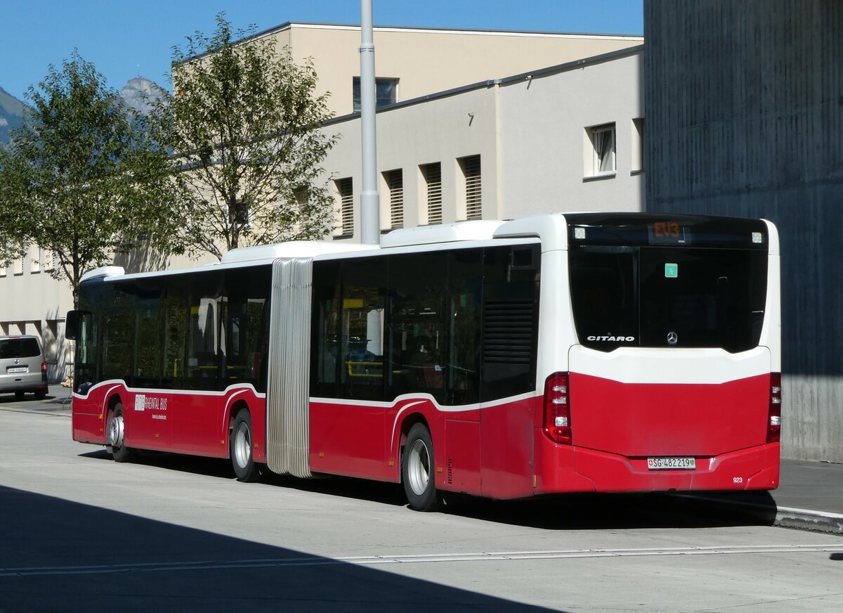 (255'605) - RTB Altsttten - Nr. 923/SG 482'219 - Mercedes (ex Wiener Linien, A-Wien Nr. 8731) am 26. September 2023 beim Bahnhof Buchs