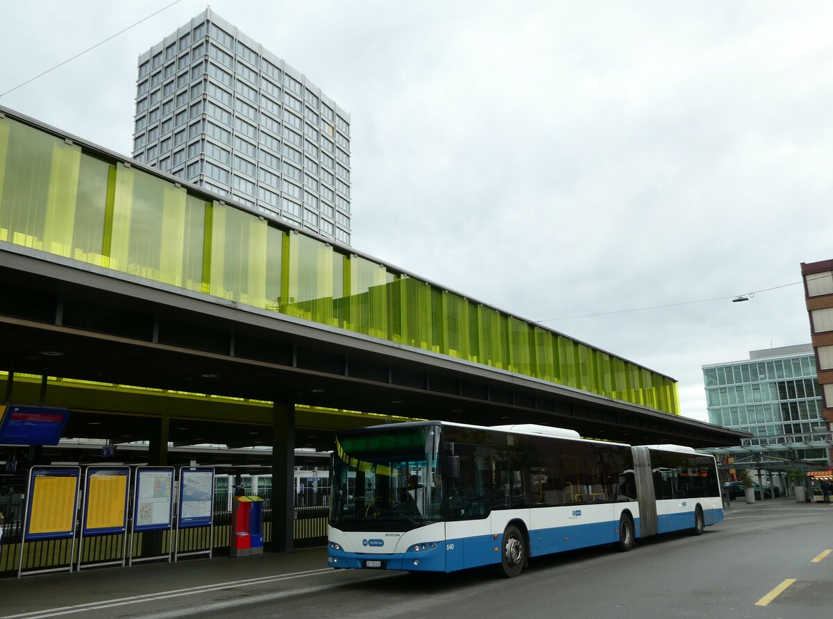 (256'292) - VBZ Zrich - Nr. 540/ZH 730'540 - Neoplan am 21. Oktober 2023 beim Bahnhof Zrich Oerlikon