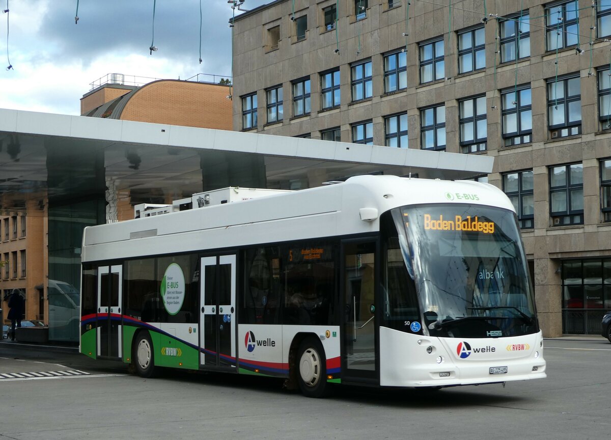 (256'766) - RVBW Wettingen - Nr. 50/AG 225'495 - Hess am 6. November 2023 beim Bahnhof Baden