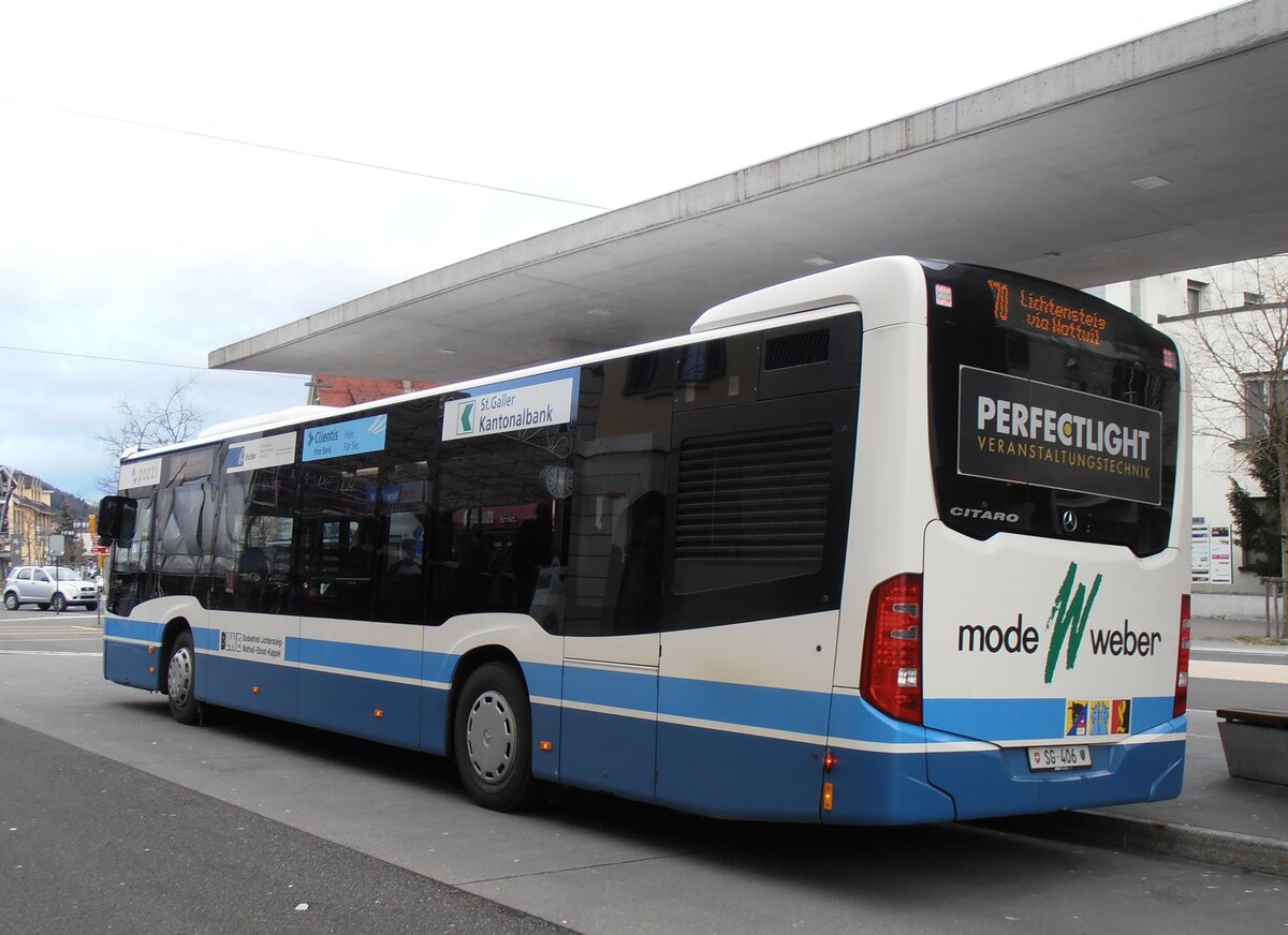 (257'841) - BLWE Wattwil - Nr. 2/SG 406 - Mercedes am 23. Dezember 2023 beim Bahnhof Wattwil