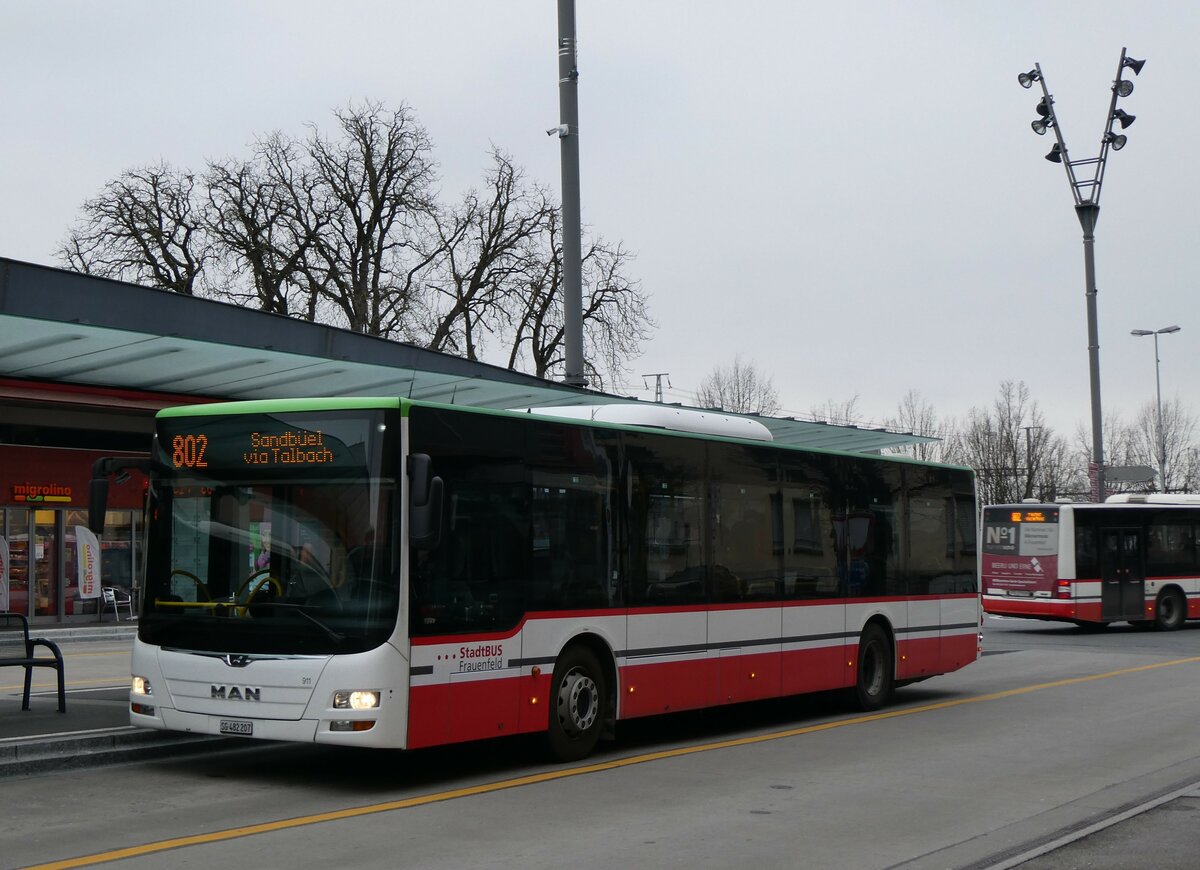 (258'538) - StadtBUS, Frauenfeld - Nr. 911/SG 482'207 - MAN (ex RTB Altsttten Nr. 911; ex PostBus/A BD 15'342) am 9. Januar 2024 beim Bahnhof Frauenfeld 