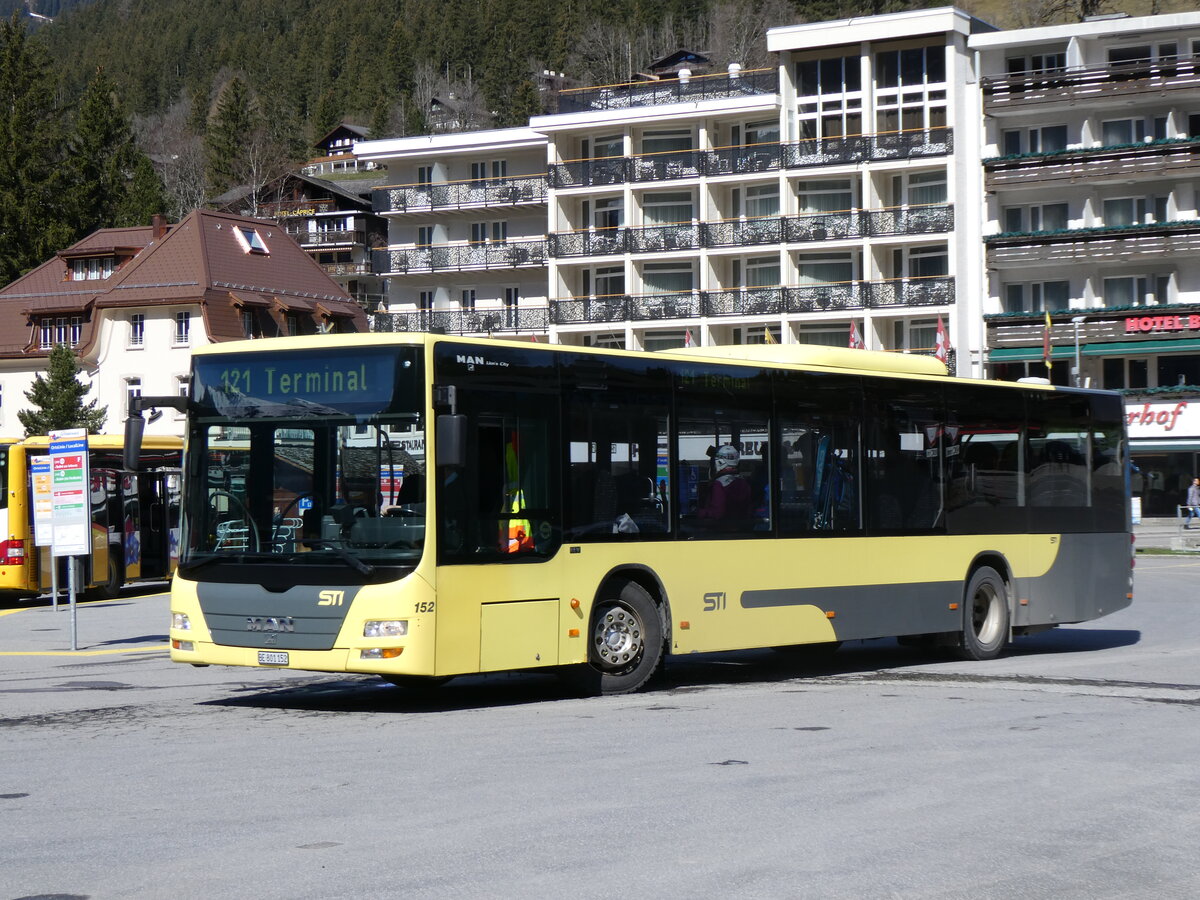 (260'544) - STI Thun - Nr. 152/BE 801'152 - MAN am 19. Mrz 2024 beim Bahnhof Grindelwald