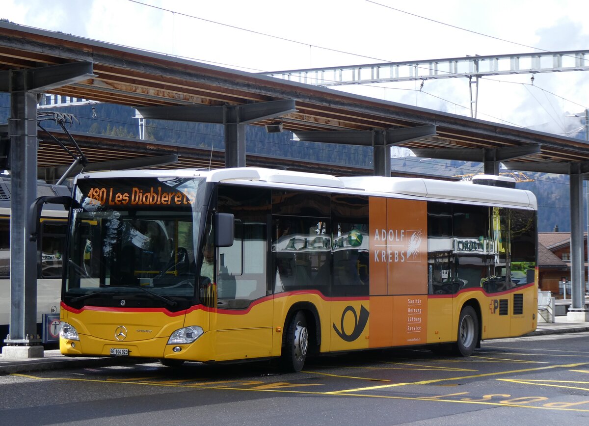 (260'602) - Kbli, Gstaad - BE 104'023/PID 12'071 - Mercedes am 21. Mrz 2024 beim Bahnhof Gstaad