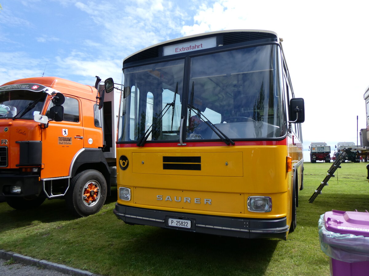 (262'946) - Gautschi, Suhr -  P 25'822  - Saurer/Tscher (ex Ltscher, Neuheim Nr. 200; ex Cartek, Regensdorf; ex P 25'822) am 25. Mai 2024 in Arbon, Arbon Classics