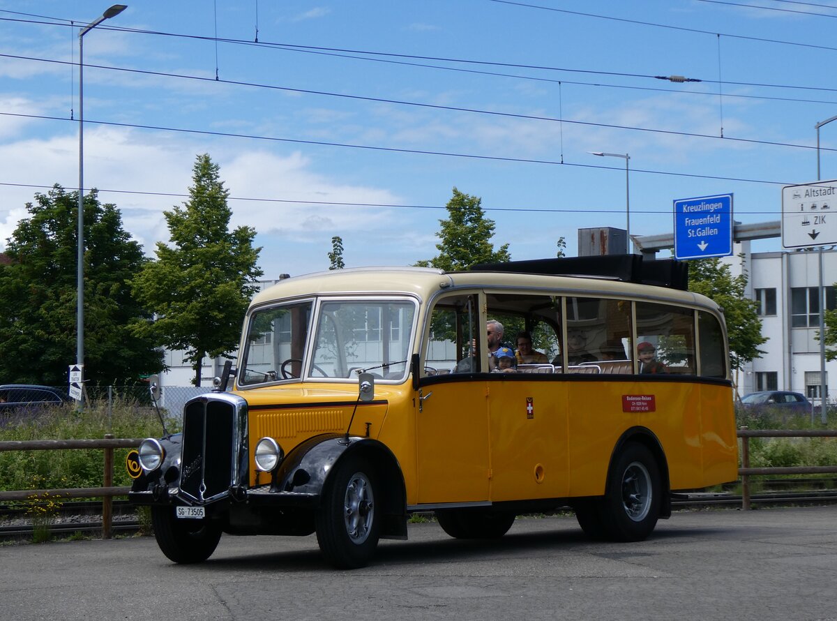 (263'143) - Baumgartner, Horn - Nr. 1/SG 73'505 - Berna/Hess (ex Chiesa, Minusio) am 25. Mai 2024 beim Bahnhof Arbon