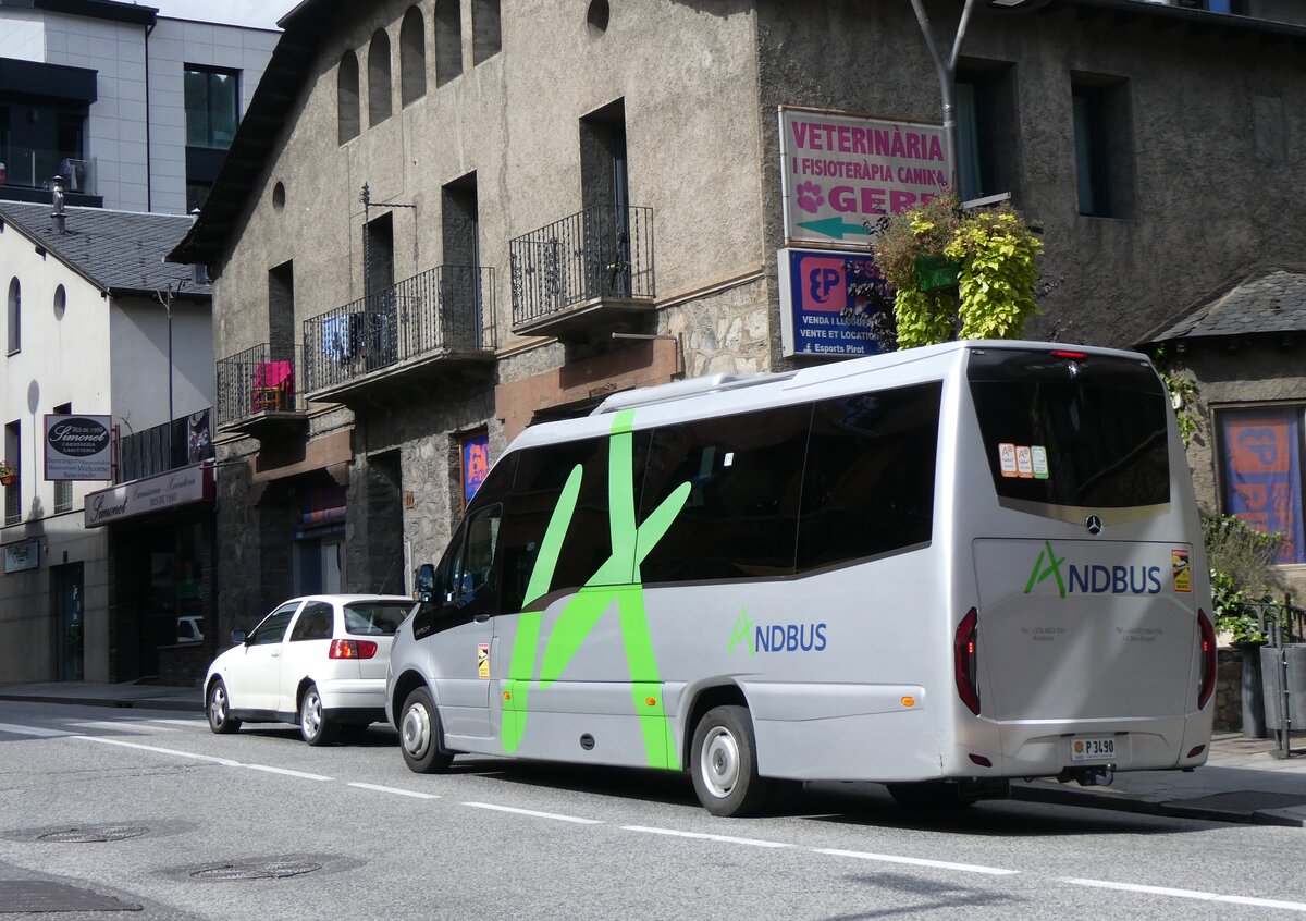 (267'323) - Andbus, Andorra la Vella - P3490 - Mercedes am 19. September 2024 in La Massana, Hostal Palanques