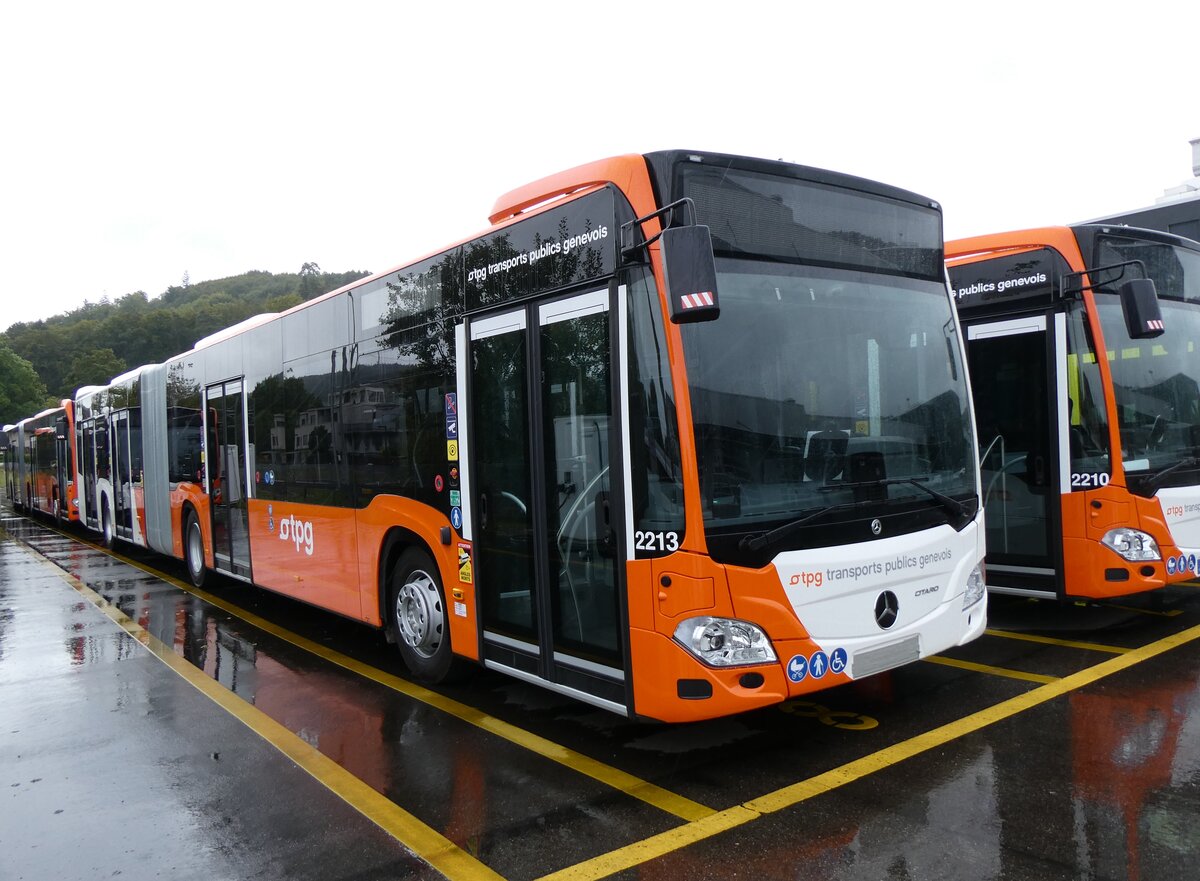 (267'575) - Aus Frankreich: Gem'Bus, St-Julien-en-Genevois - Nr. 2213 - Mercedes am 28. September 2024 in Winterthur, Daimler Buses