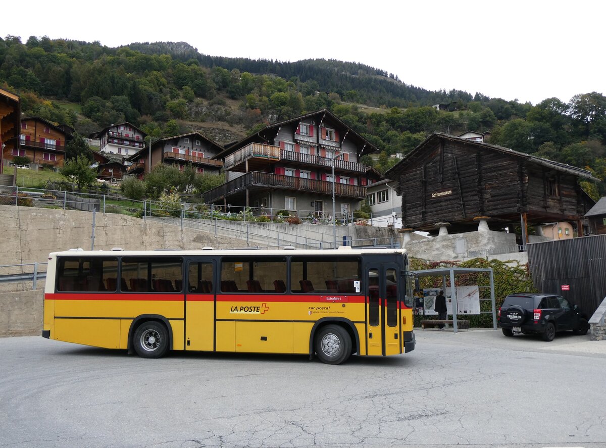 (267'720) - Oser, Brchen - VS 93'575 - NAW/Lauber (ex Epiney, Ayer PID 1076) am 6. Oktober 2024 in Mund, Dorf