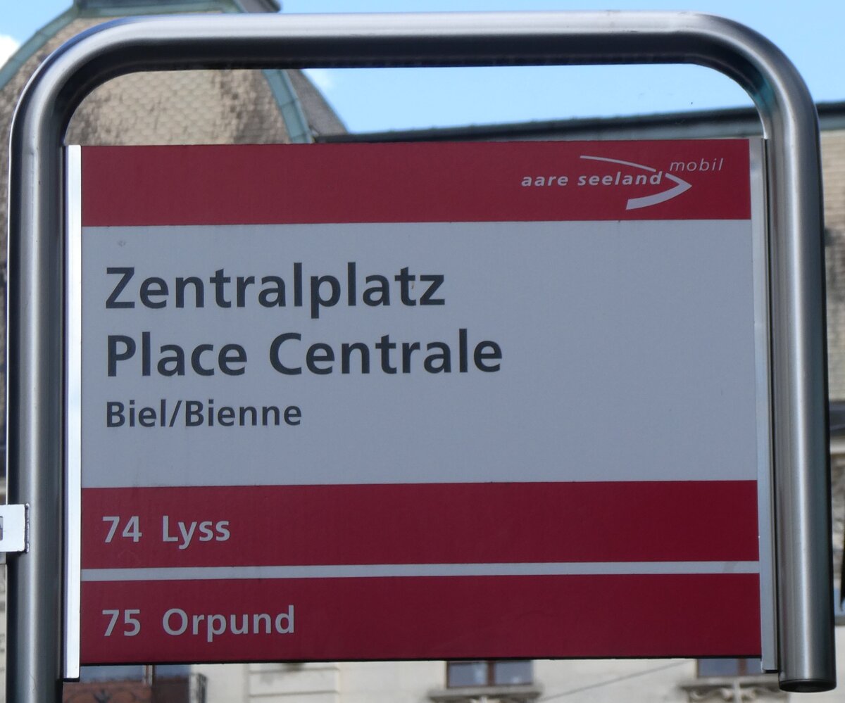 (267'950) - aare seeland mobil-Haltestelle - Biel, Zentralplatz Place Centrale - am 11. Oktober 2024