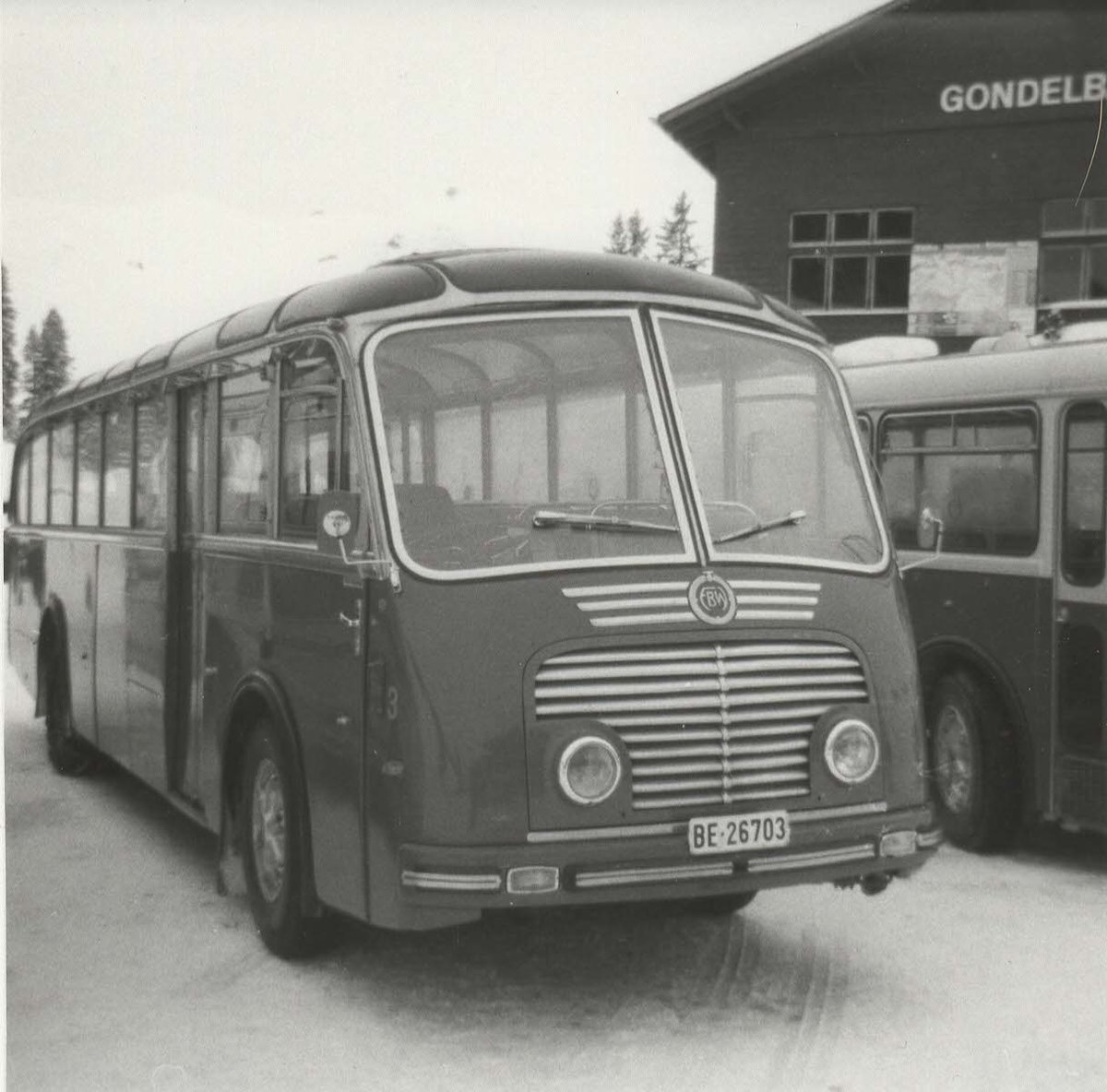 (8-02) - Aus dem Archiv: AFA Adelboden - Nr. 3/BE 26'703 - FBW/Gangloff im Mrz 1988 in Adelboden, Geils