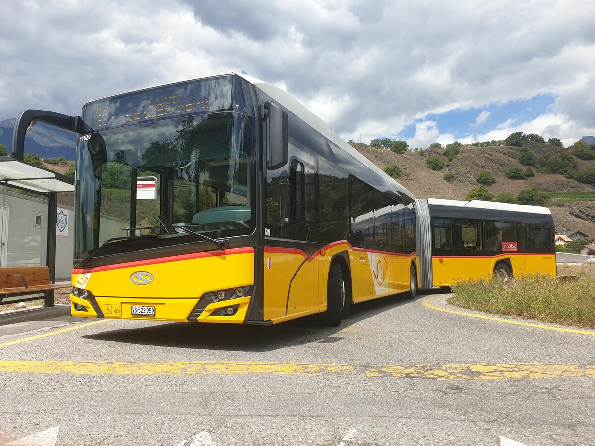 Postauto Wallis - Nr. 56/VS 522'959 - PID 11629 - Solaris le 3 Aot 2022  Sion, Garenne