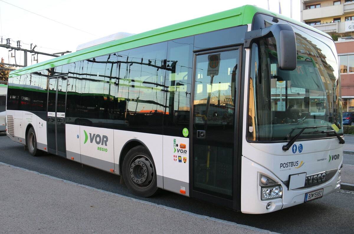 PostBus - BD 15'982 - Iveco am 4. Oktober 2022 in Krems (Aufnahme: Martin Beyer)