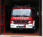 Mercedes-Benz Atego Feuerwehr Löschfahrzeug der Freiwilligen Feuerwehr Illertissen am 25.10.2014.