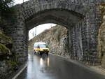 (247'083) - TSB Seelisberg - UR 1303/PID 4836 - Mercedes (ex Schnider, Schüpfheim) am 10. März 2023 in Volligen, TSB-Viadukt