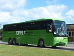 (190'841) - Kiwi Experience - Nr. 1023/HQP808 - Scania/KiwiBus am 22. April 2018 in Matamata