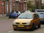 Renault Clio Baujahr 2002. Leiden, Niederlande 15-03-2015.