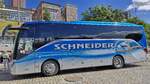 Setra S 512 HD, SO 28915, in Hamburg bei den Landungsbrcken, Schneider Reisen und Transport AG, Langendorf, Aufgenommen am 8. Juli 2024