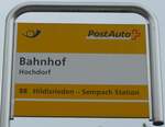 (153'535) - PostAuto-Haltestellenschild - Hochdorf, Bahnhof - am 2.