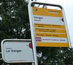 (240'188) - tpf-Haltestellenschild - Moudon, Le Verger + PostAuto/tpf-Haltestellenschild - Moudon, Verger - am 24.