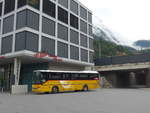 (194'933) - PostAuto Wallis - VS 241'972 - Setra am 21.